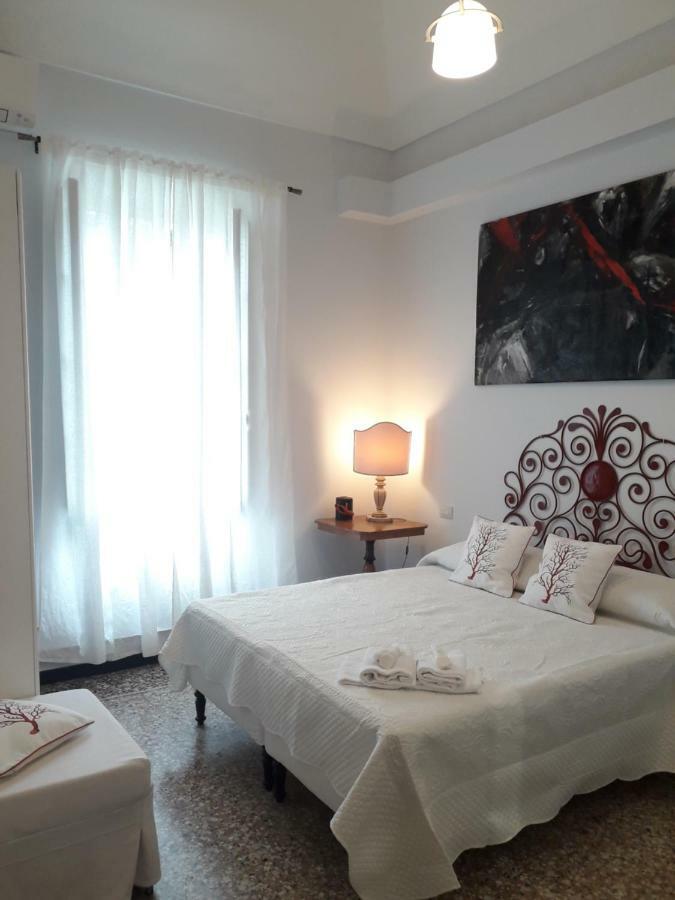 Hotel Dora Aurea à Levanto Extérieur photo